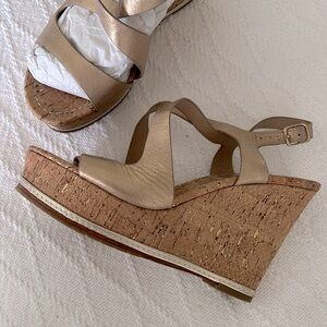 Donald J. Pliner wedge